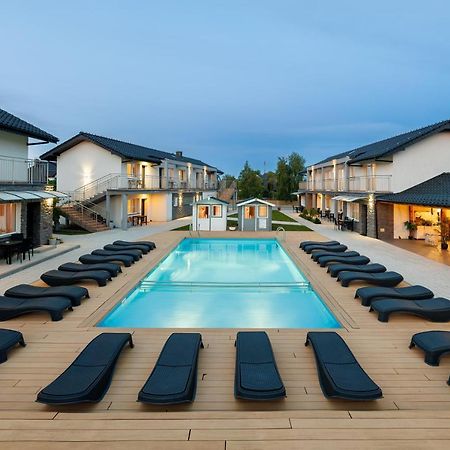 Seo2 Rewal - Apartamenty Z Osobnym Wejsciem, Grzany Basen, Darmowe Sauny, Parking, Grill, Wifi Exteriör bild