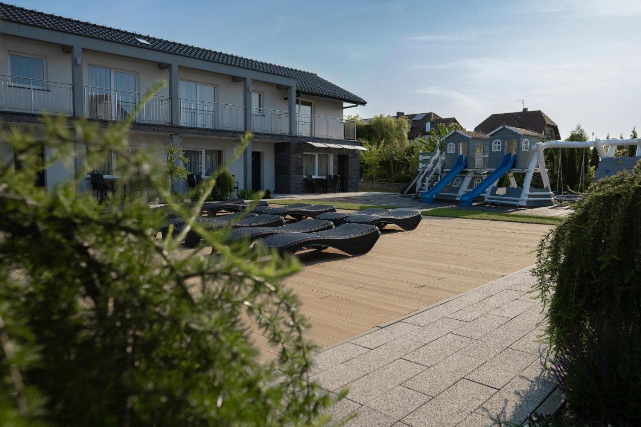 Seo2 Rewal - Apartamenty Z Osobnym Wejsciem, Grzany Basen, Darmowe Sauny, Parking, Grill, Wifi Exteriör bild
