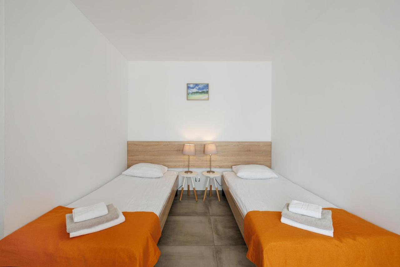 Seo2 Rewal - Apartamenty Z Osobnym Wejsciem, Grzany Basen, Darmowe Sauny, Parking, Grill, Wifi Exteriör bild