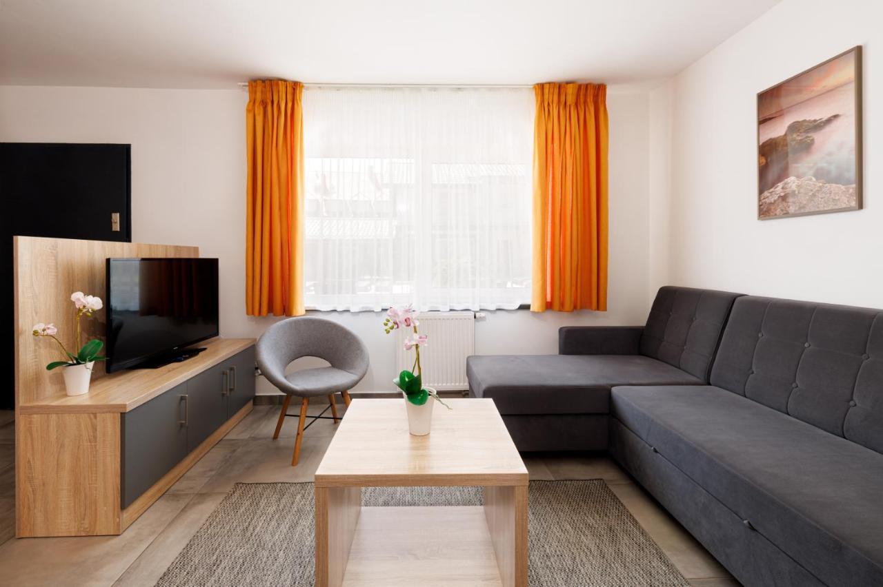 Seo2 Rewal - Apartamenty Z Osobnym Wejsciem, Grzany Basen, Darmowe Sauny, Parking, Grill, Wifi Exteriör bild