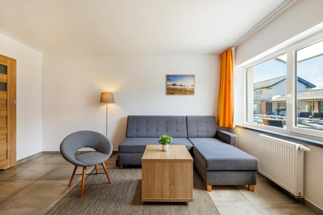Seo2 Rewal - Apartamenty Z Osobnym Wejsciem, Grzany Basen, Darmowe Sauny, Parking, Grill, Wifi Exteriör bild