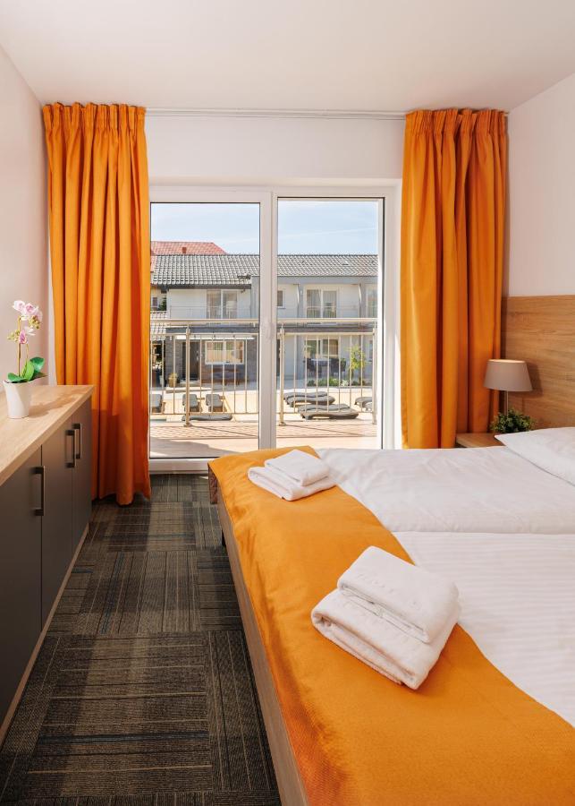 Seo2 Rewal - Apartamenty Z Osobnym Wejsciem, Grzany Basen, Darmowe Sauny, Parking, Grill, Wifi Exteriör bild