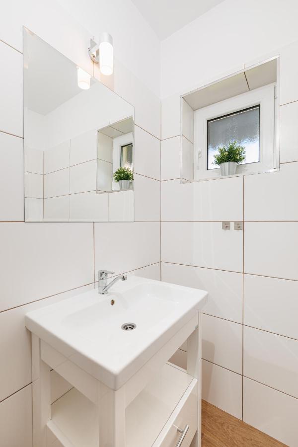 Seo2 Rewal - Apartamenty Z Osobnym Wejsciem, Grzany Basen, Darmowe Sauny, Parking, Grill, Wifi Exteriör bild