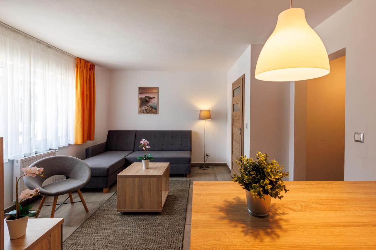 Seo2 Rewal - Apartamenty Z Osobnym Wejsciem, Grzany Basen, Darmowe Sauny, Parking, Grill, Wifi Exteriör bild