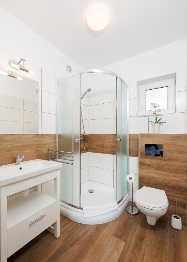 Seo2 Rewal - Apartamenty Z Osobnym Wejsciem, Grzany Basen, Darmowe Sauny, Parking, Grill, Wifi Exteriör bild